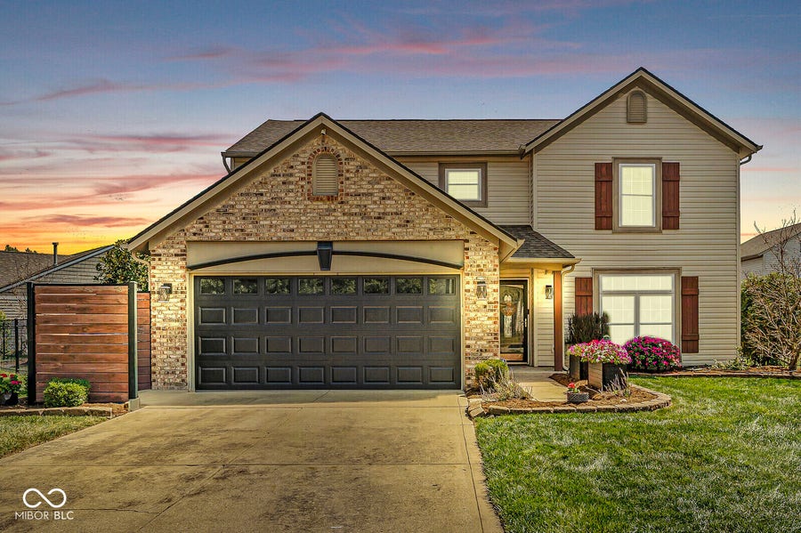 Property photo for 9919 Fountain Cove Drive, Indianapolis, IN