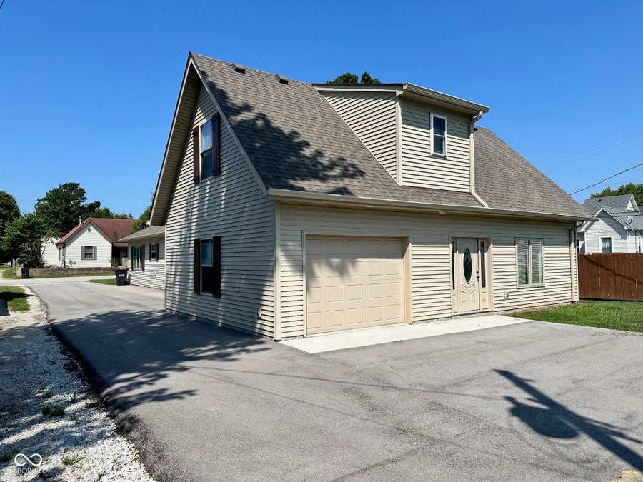 Property photo for 103 S Nebraska Street, North Salem, IN