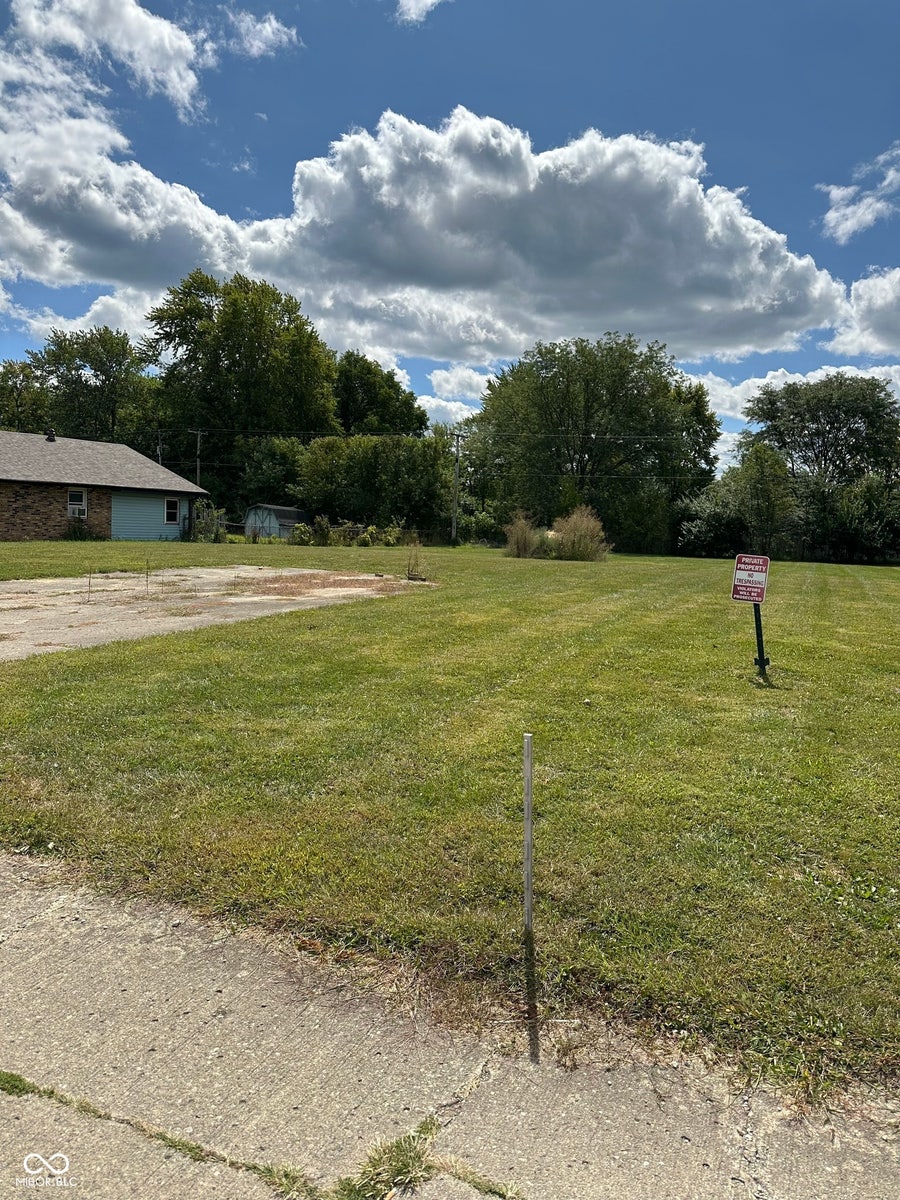 Property photo for 121 Darin Court, Anderson, IN