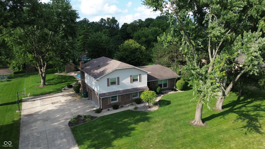 Property photo for 204 S Oak Boulevard Drive, Greenfield, IN