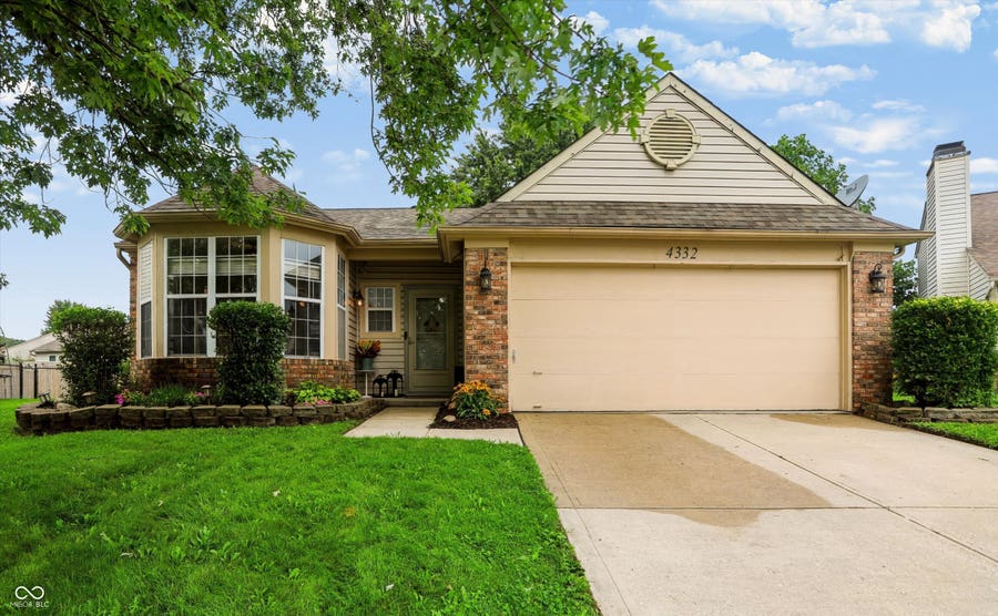Property photo for 4332 Lucky Court, Indianapolis, IN
