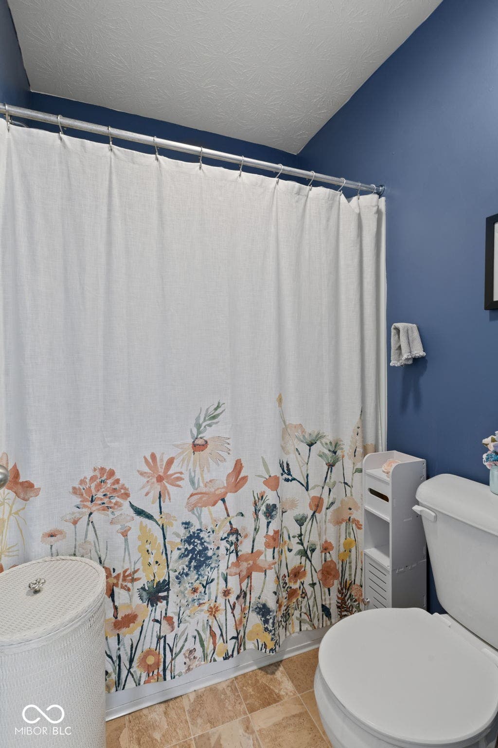 4643 Darla Court, Indianapolis, IN 46239 Bathroom with full tub and shower