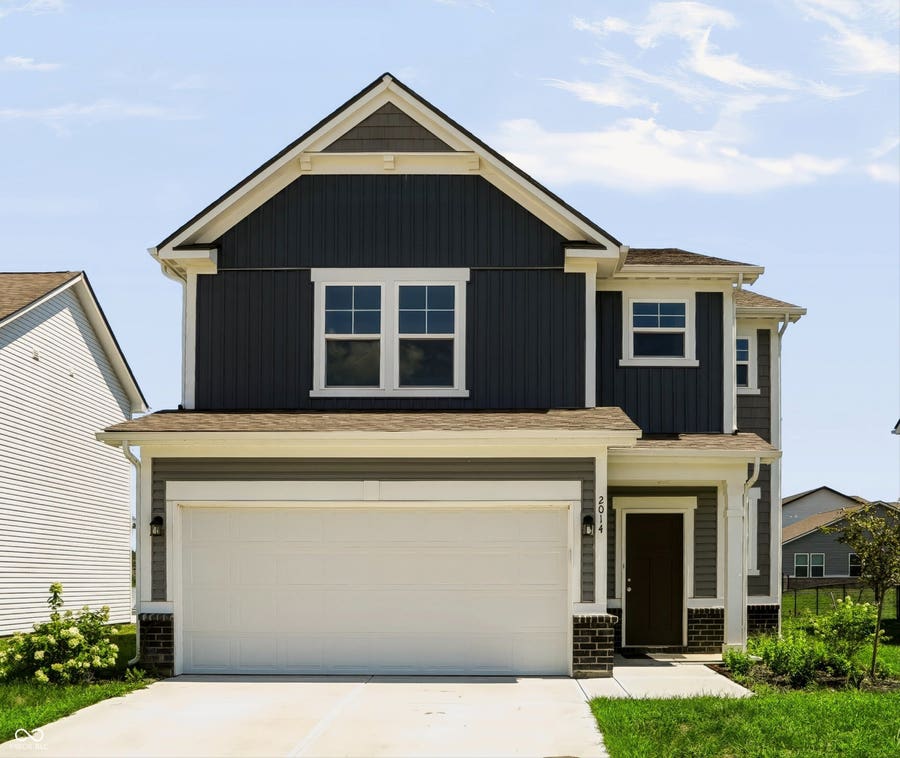 Property photo for 2014 Oak Leaf Way, Shelbyville, IN