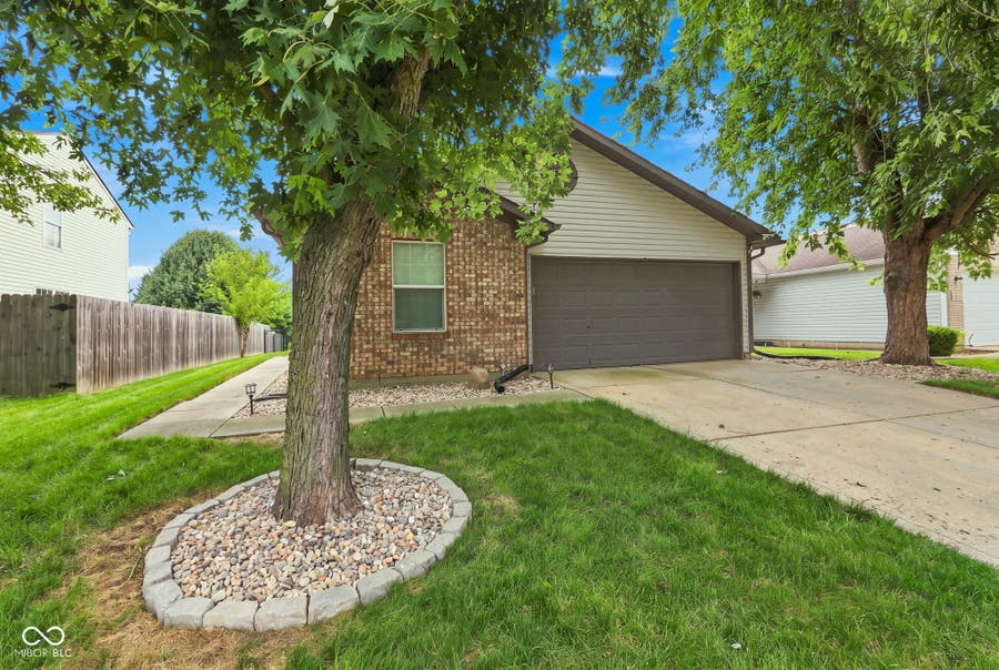 Property photo for 8510 Coralberry Lane, Indianapolis, IN