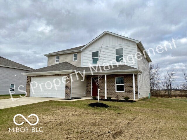 Property photo for 2608 W Kings Canyon Drive, Muncie, IN