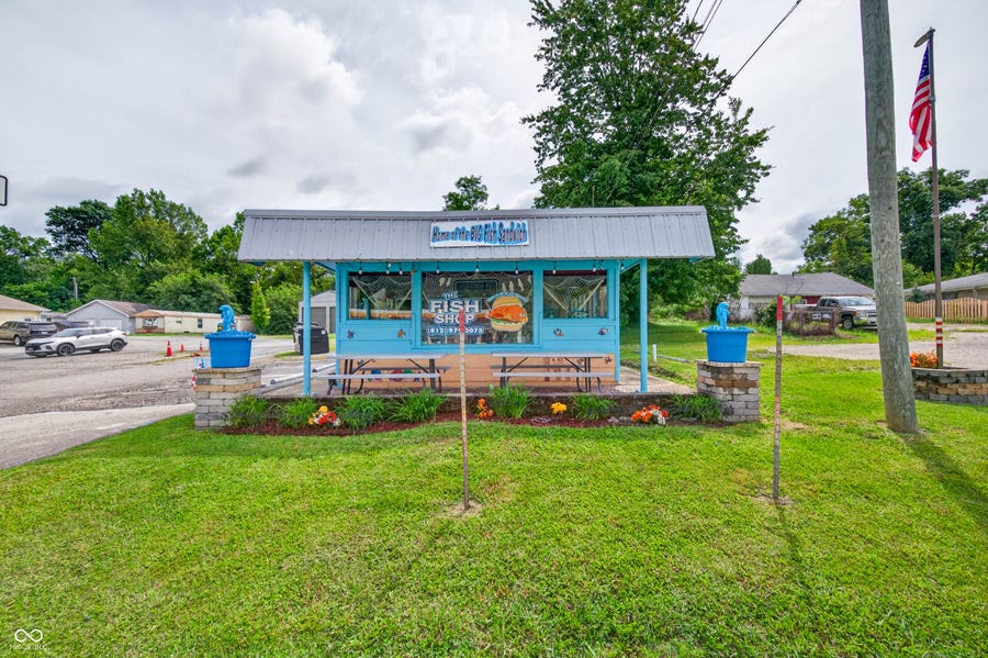 Property photo for 910 S State Street, North Vernon, IN