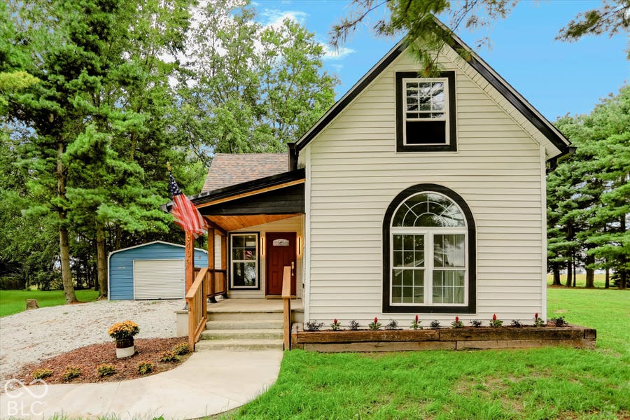 Property photo for 439 E County Road 800 N, Greensburg, IN