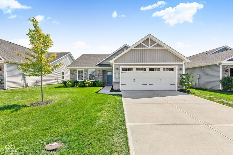 Property photo for 1239 Gunnison Drive, Greenfield, IN