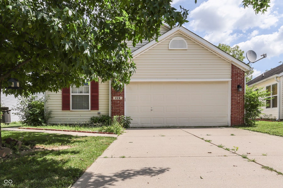Property photo for 226 Gazebo Drive, Indianapolis, IN