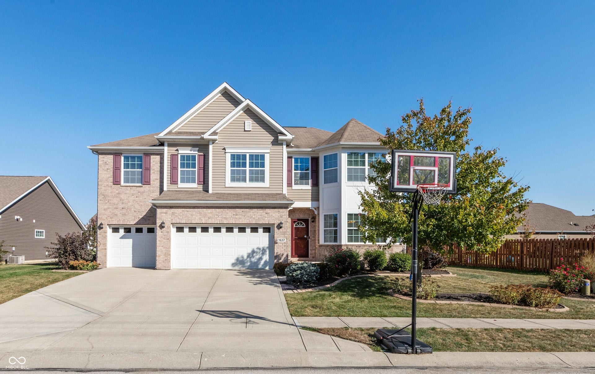 1637 Kilkenny Drive, Avon, IN 46123