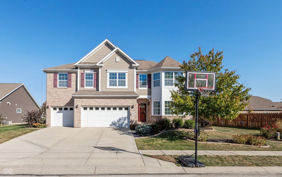 Property photo for 1637 Kilkenny Drive, Avon, IN