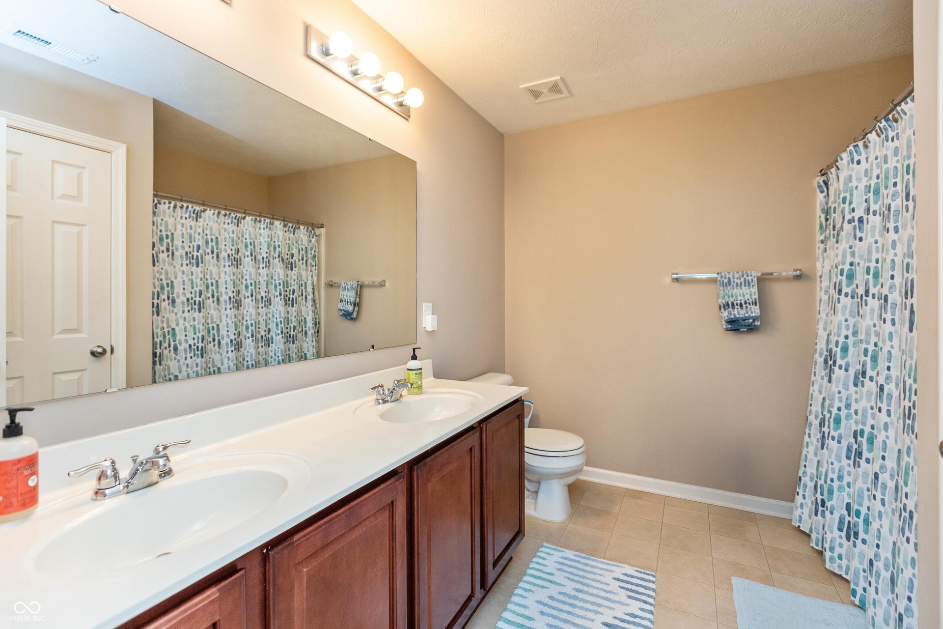1637 Kilkenny Drive, Avon, IN 46123