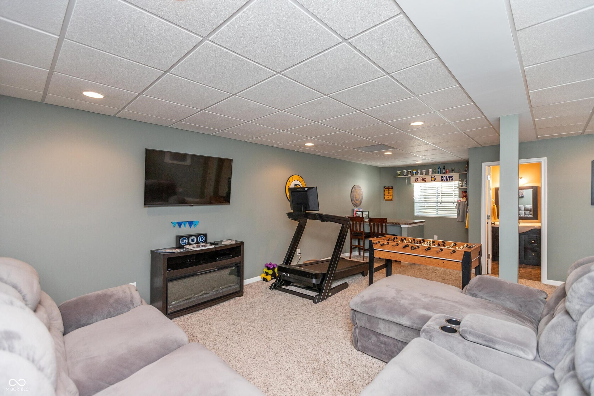 1637 Kilkenny Drive, Avon, IN 46123
