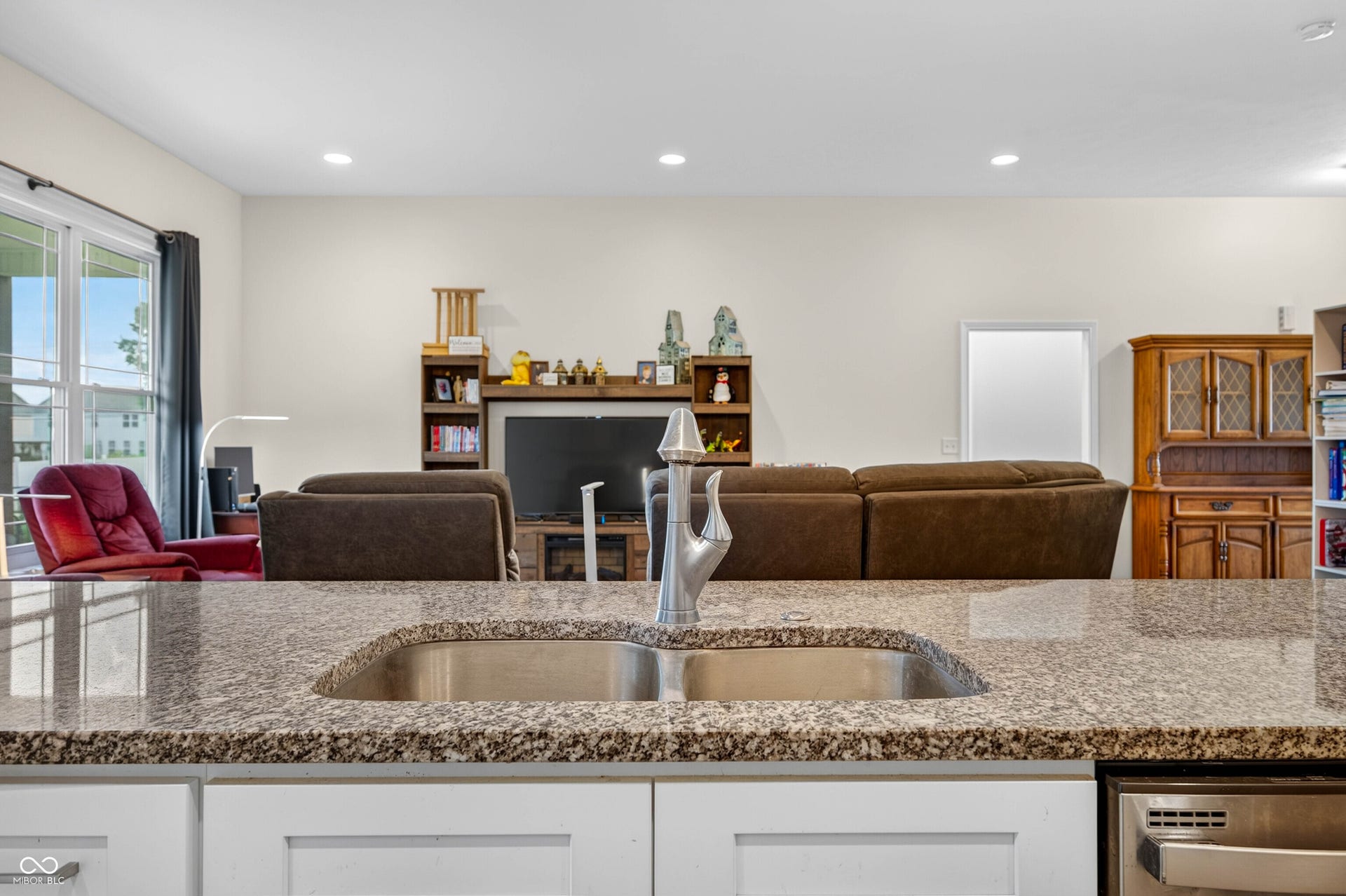 2981 Daylily Drive, Columbus, IN 47201