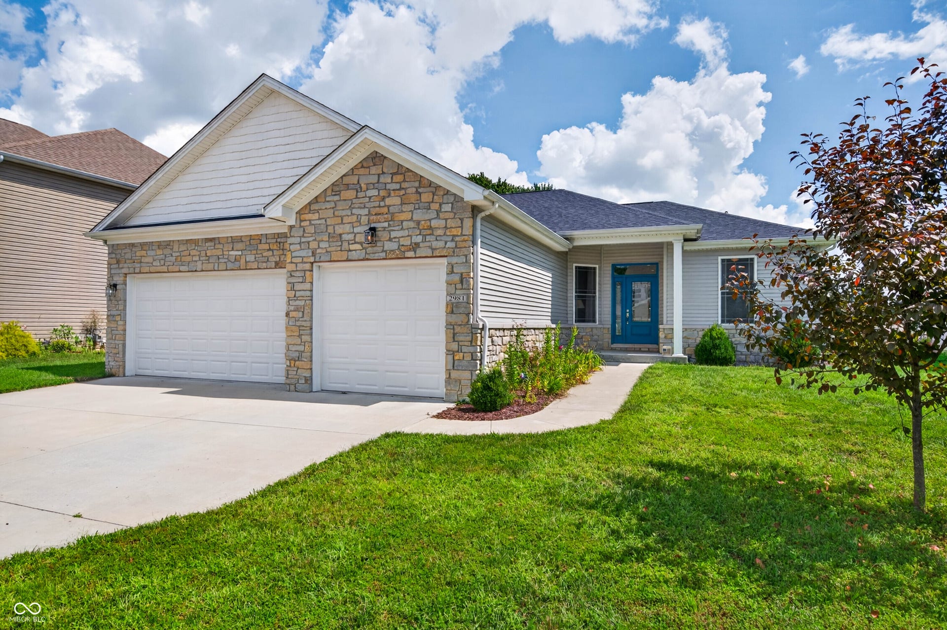 2981 Daylily Drive, Columbus, IN 47201