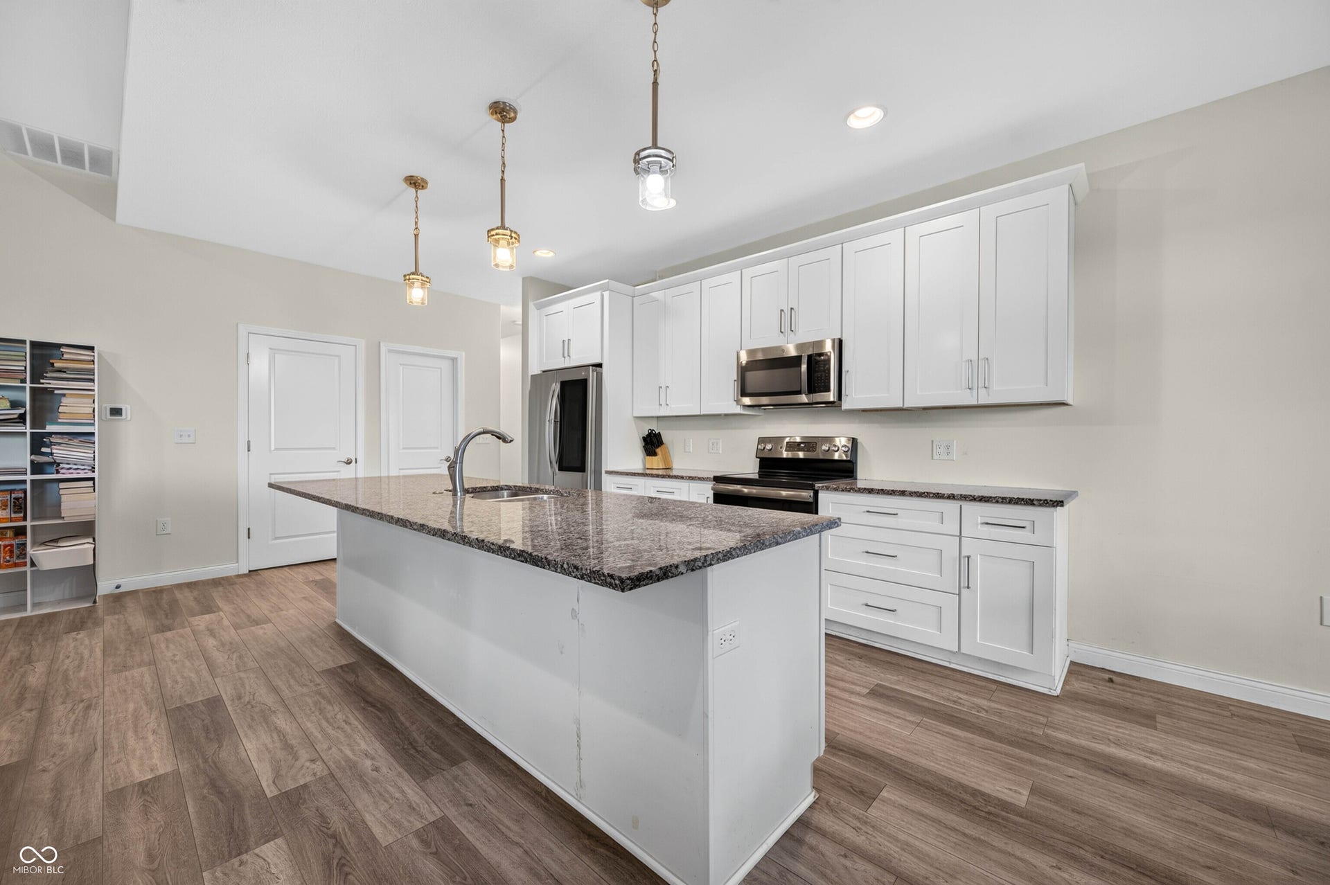 2981 Daylily Drive, Columbus, IN 47201