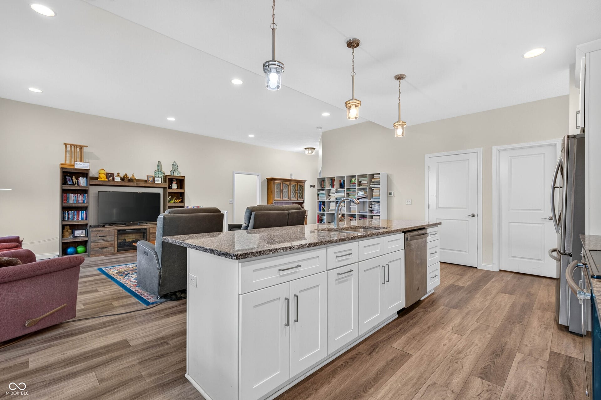 2981 Daylily Drive, Columbus, IN 47201