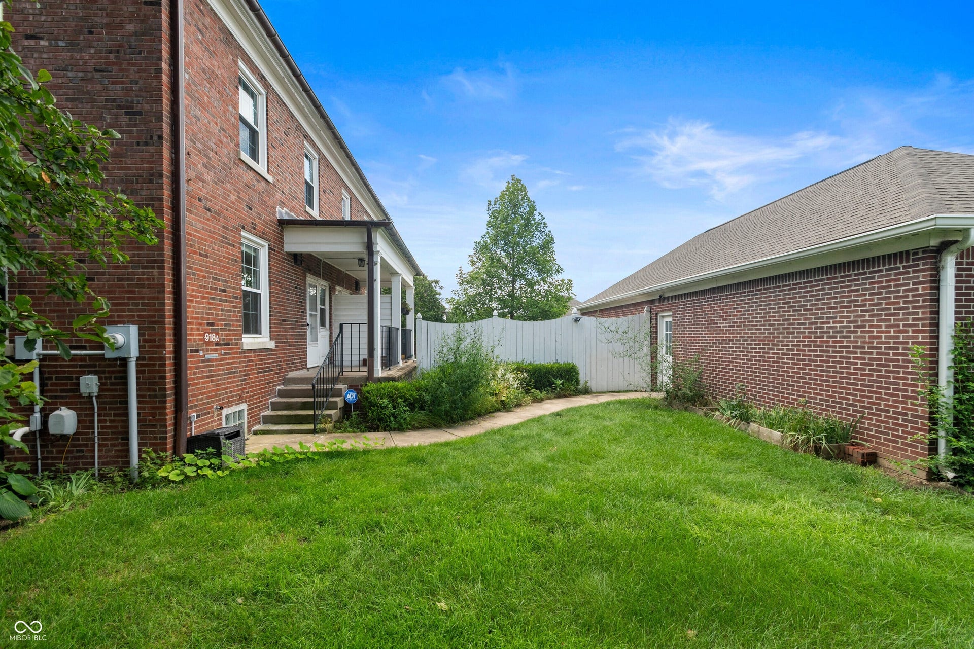 8526 E 56th Street, Indianapolis, IN 46216
