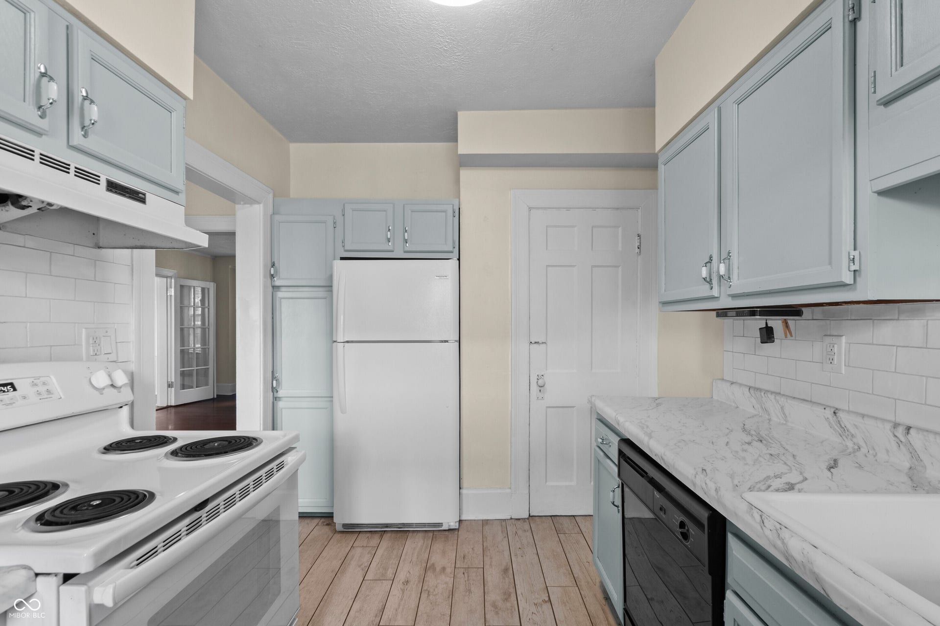 8526 E 56th Street, Indianapolis, IN 46216
