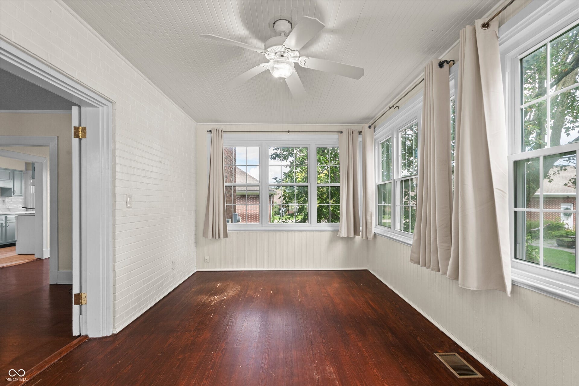 8526 E 56th Street, Indianapolis, IN 46216