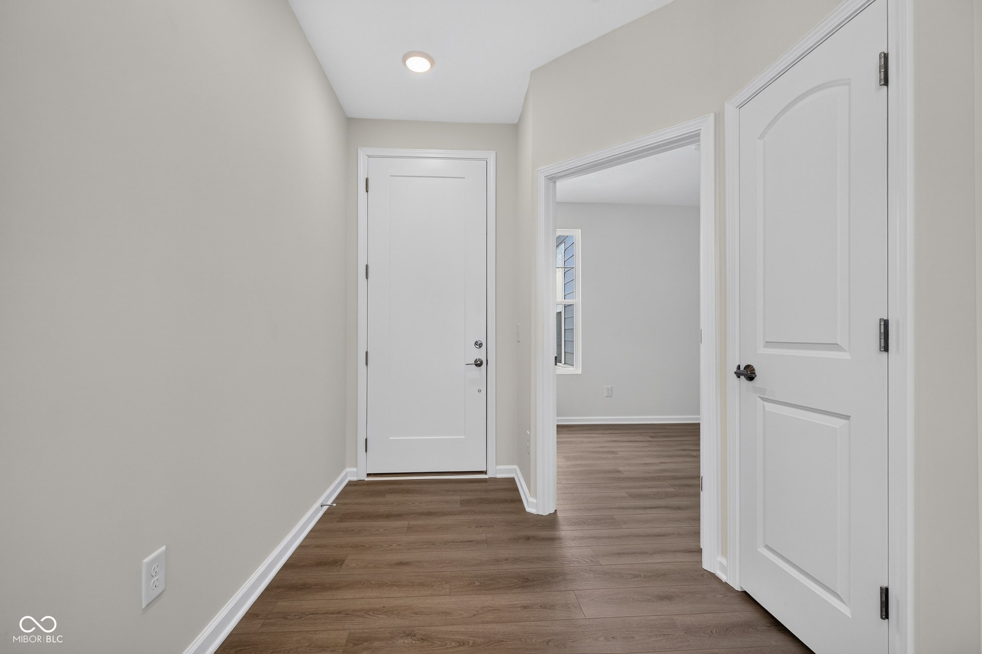 3200 Balsamroot Drive, Greenwood, IN 46143