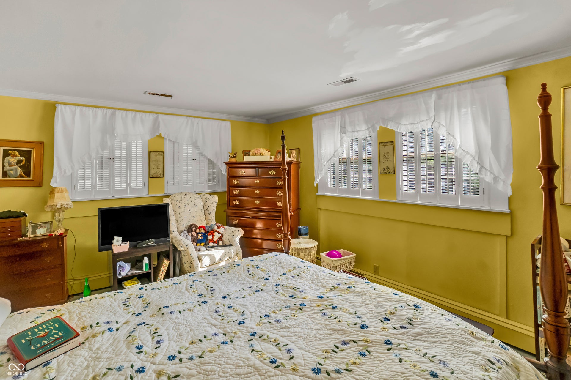 270 Coffey Hill Road, Nashville, IN 47448