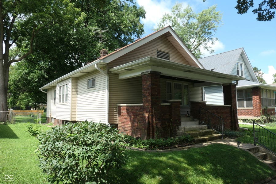 Property photo for 154 S Spencer Avenue, Indianapolis, IN