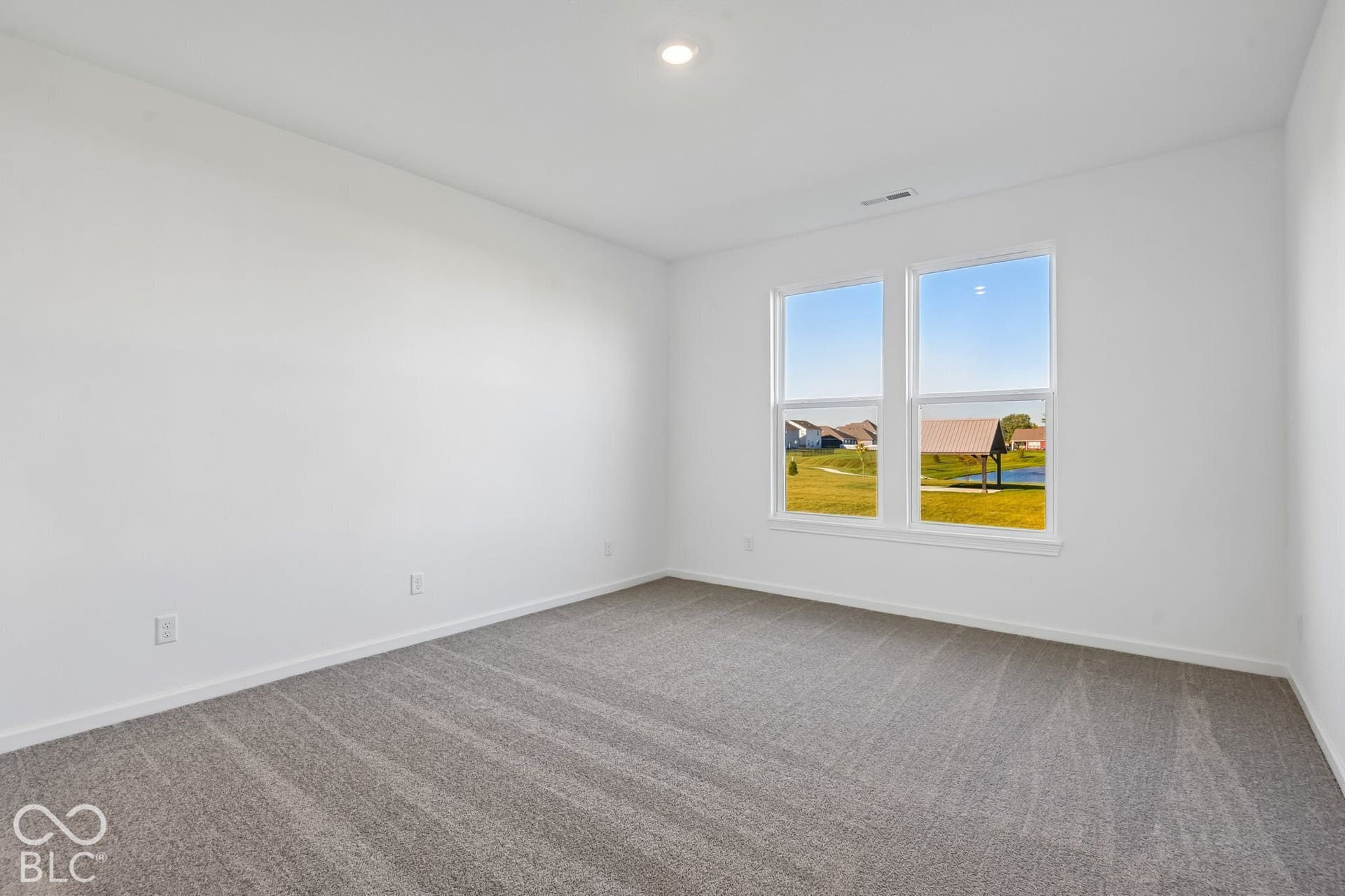 240 Hunter's Ridge Drive - Ready Now