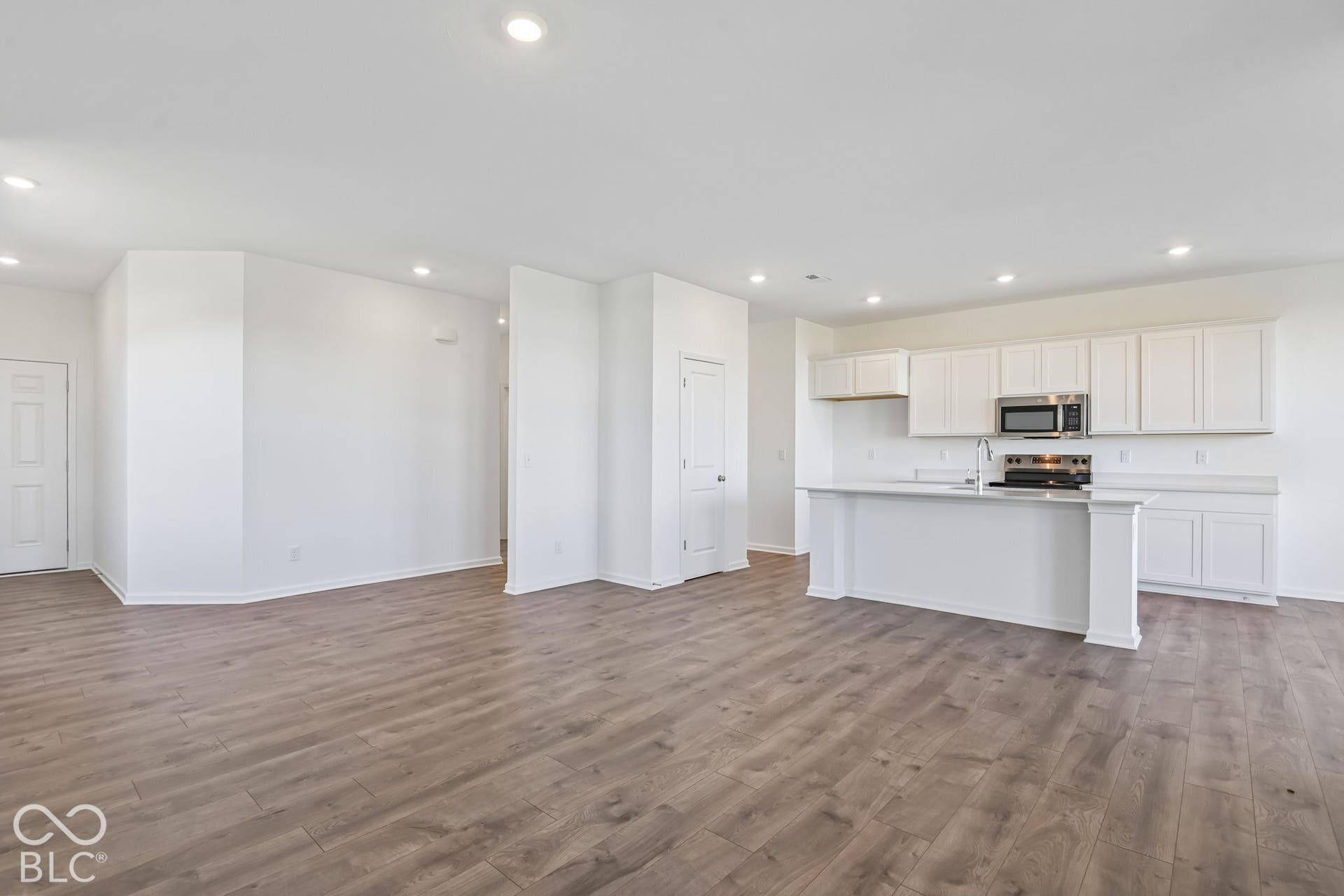 240 Hunter's Ridge Drive - Ready Now