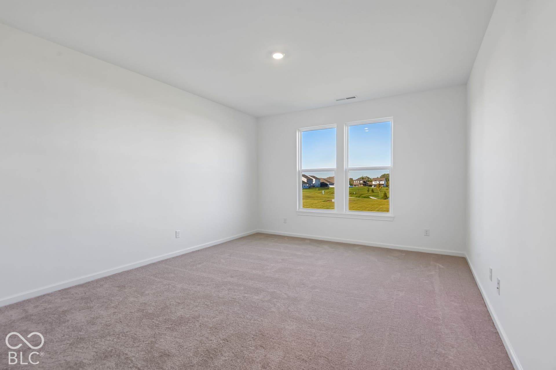 232 Hunters Ridge Drive - Ready Now!