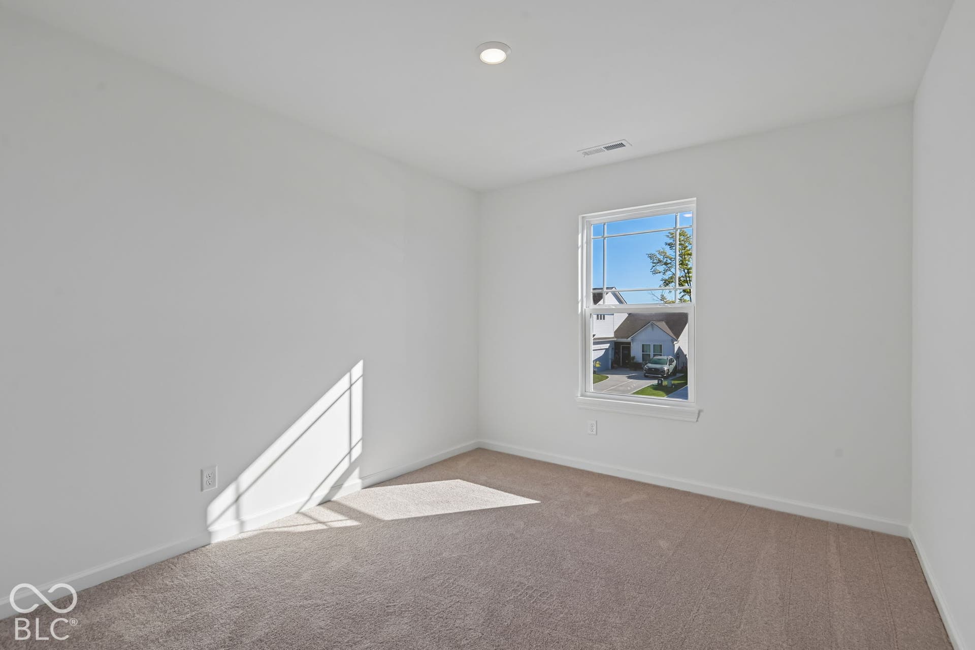 232 Hunters Ridge Drive - Ready Now!