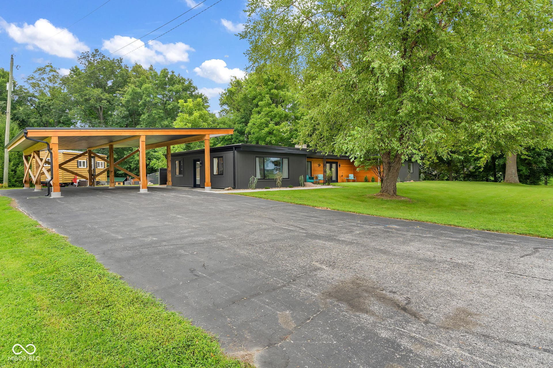 1319 Albin Pond Road, Greencastle, IN 46135