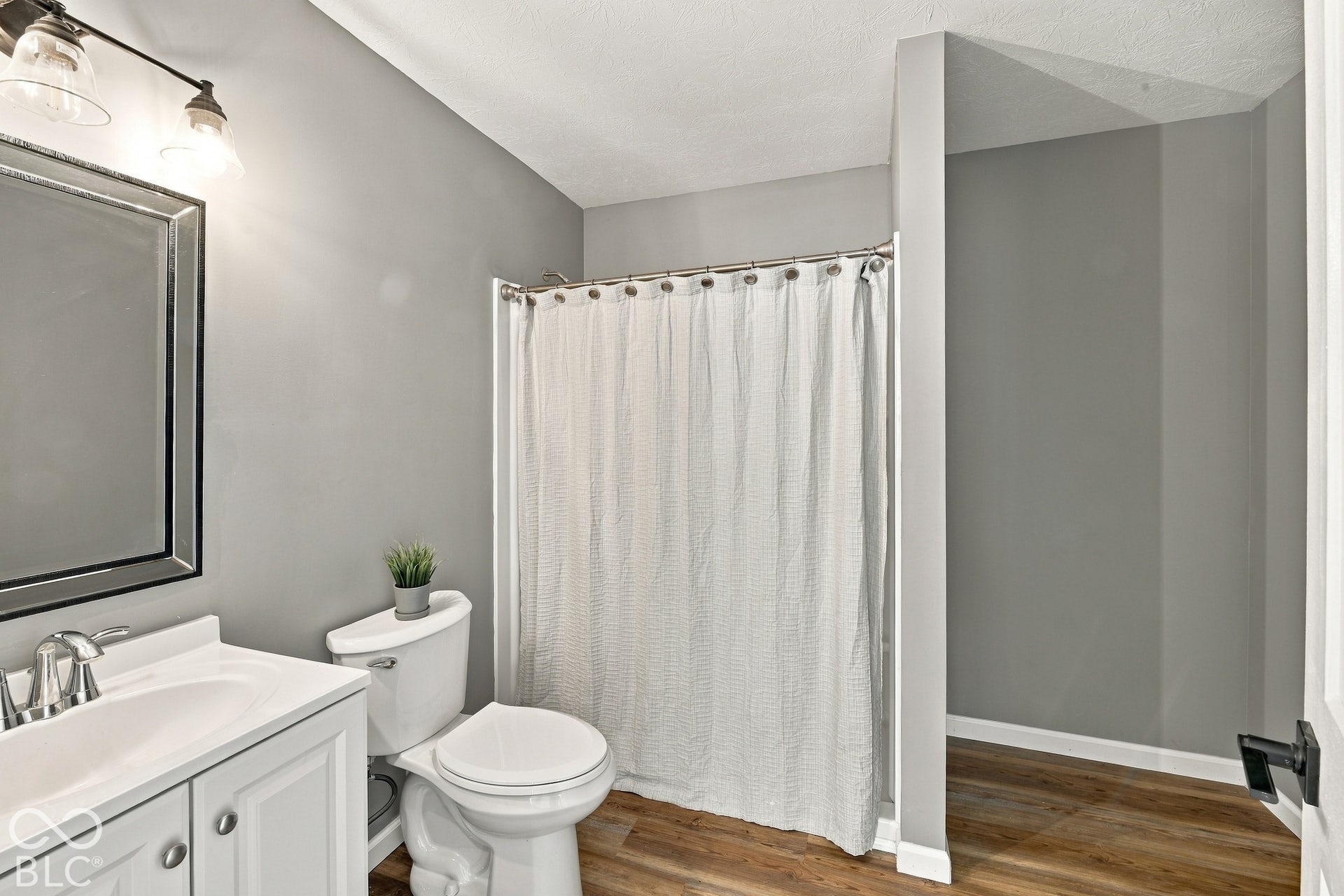 4422 Lexington Avenue, Indianapolis, IN 46203