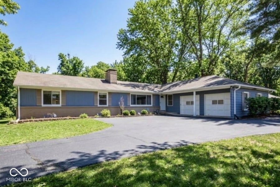 Property photo for 8645 El Rico Drive, Indianapolis, IN