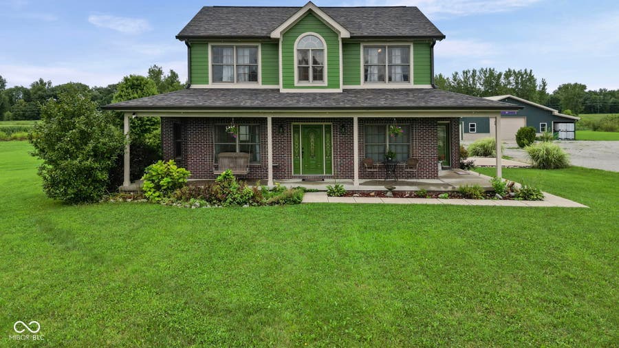 Property photo for 2357 E County Road 400 Road S, Clayton, IN
