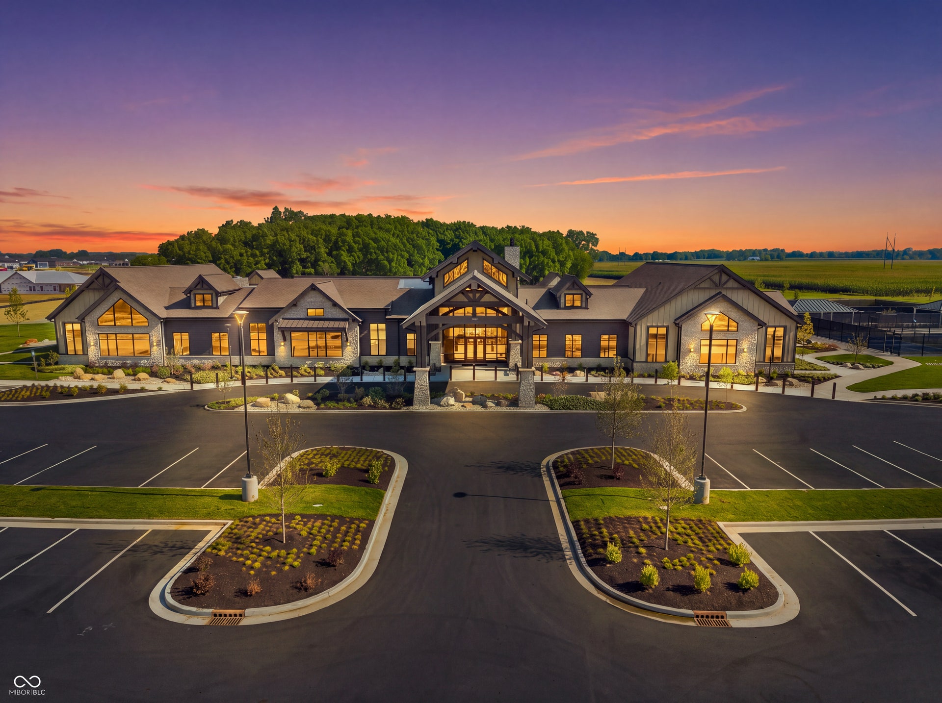 Virtually Altered - Clubhouse