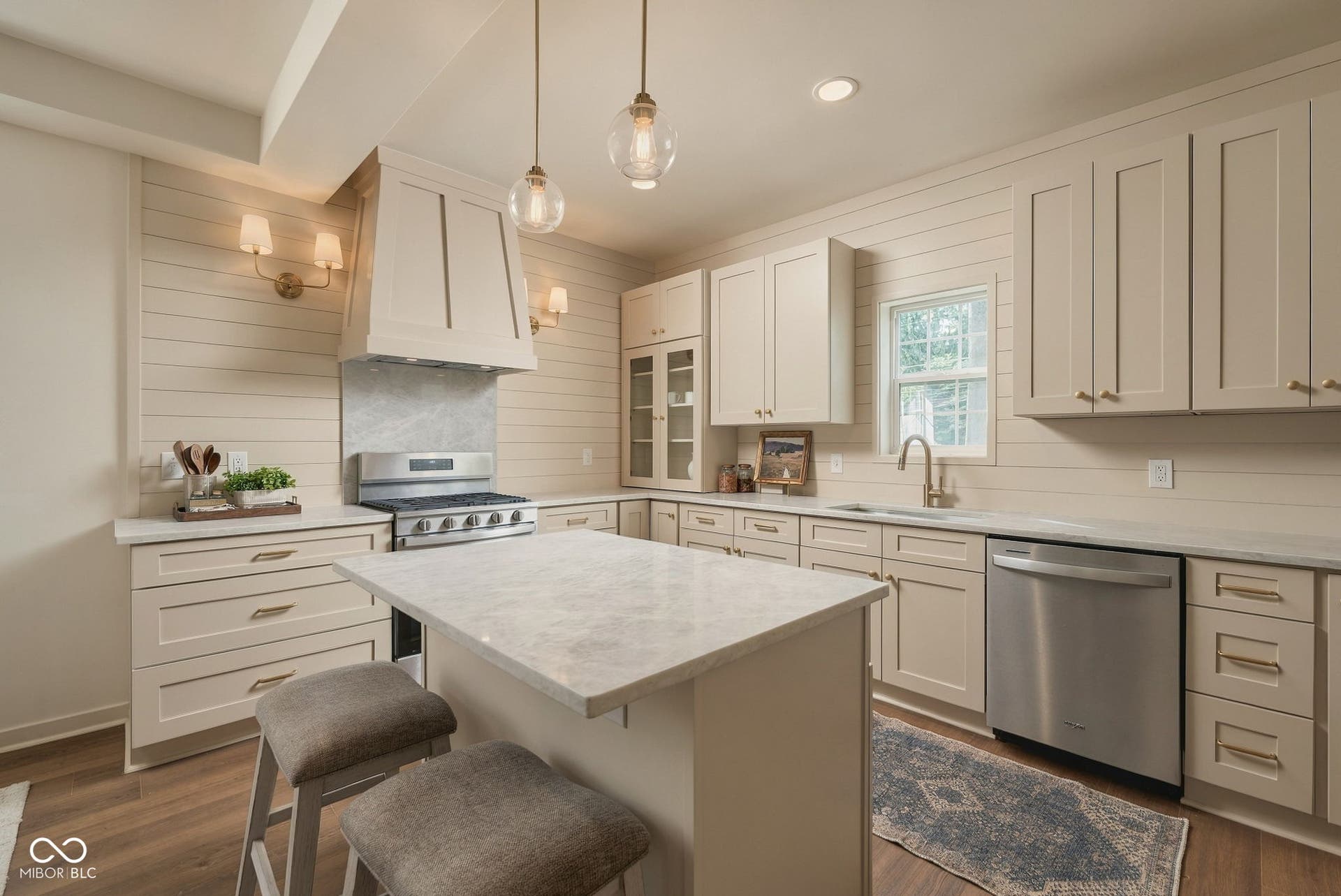 5026 Winthrop Avenue, Indianapolis, IN 46205