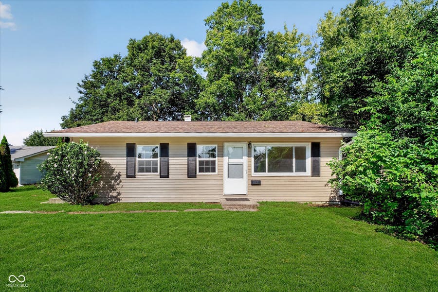 Property photo for 1720 Alice Jeanne Court, Indianapolis, IN