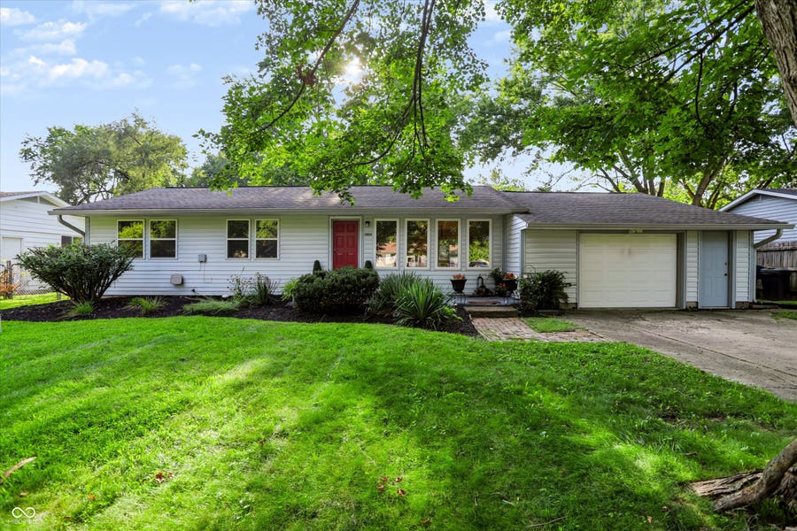 Property photo for 10814 Broadway Street, Carmel, IN