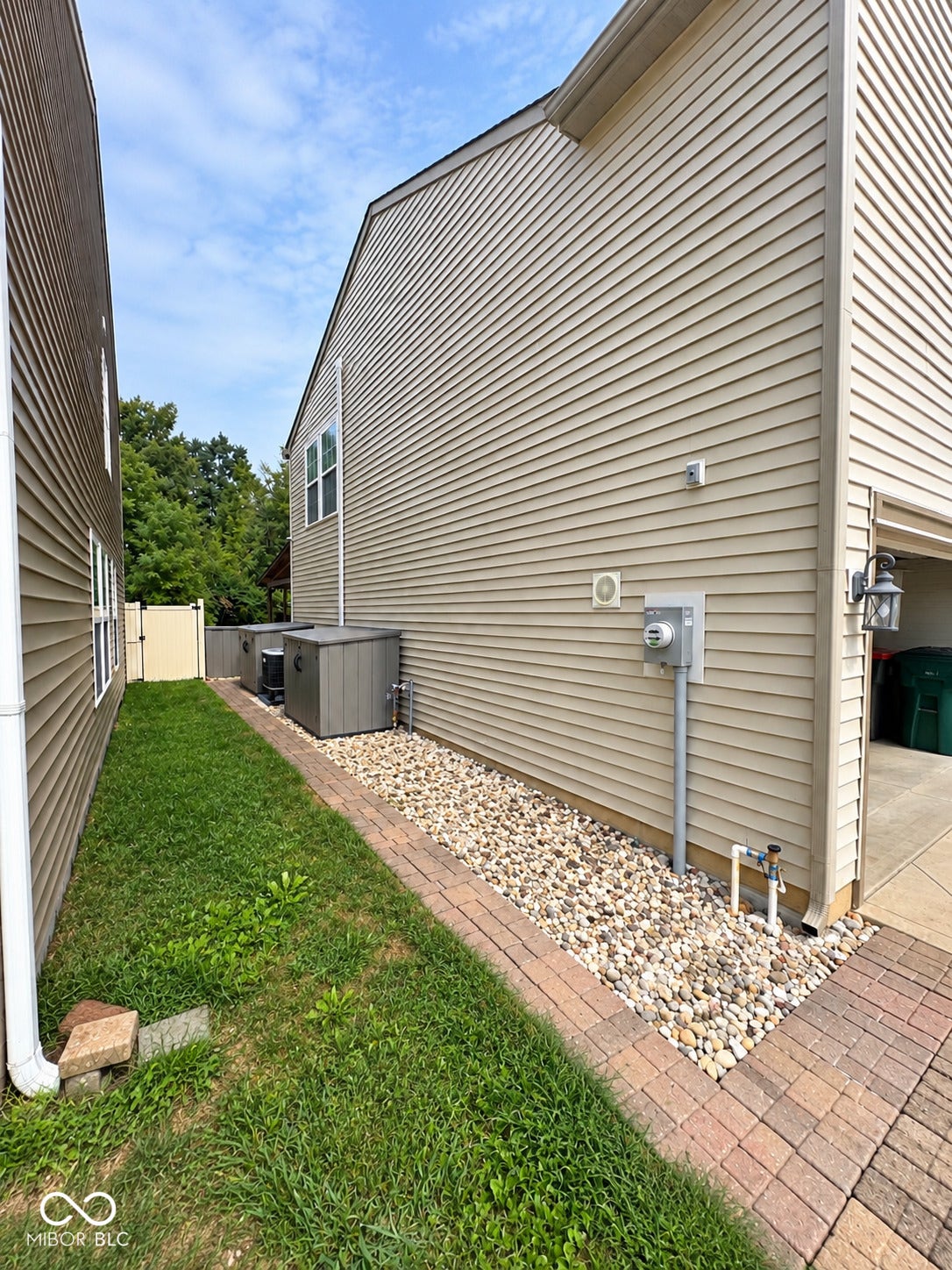 10934 Cyrus Drive, Indianapolis, IN 46231