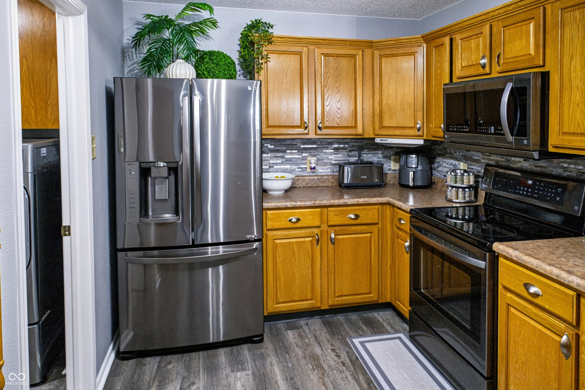 10934 Cyrus Drive, Indianapolis, IN 46231