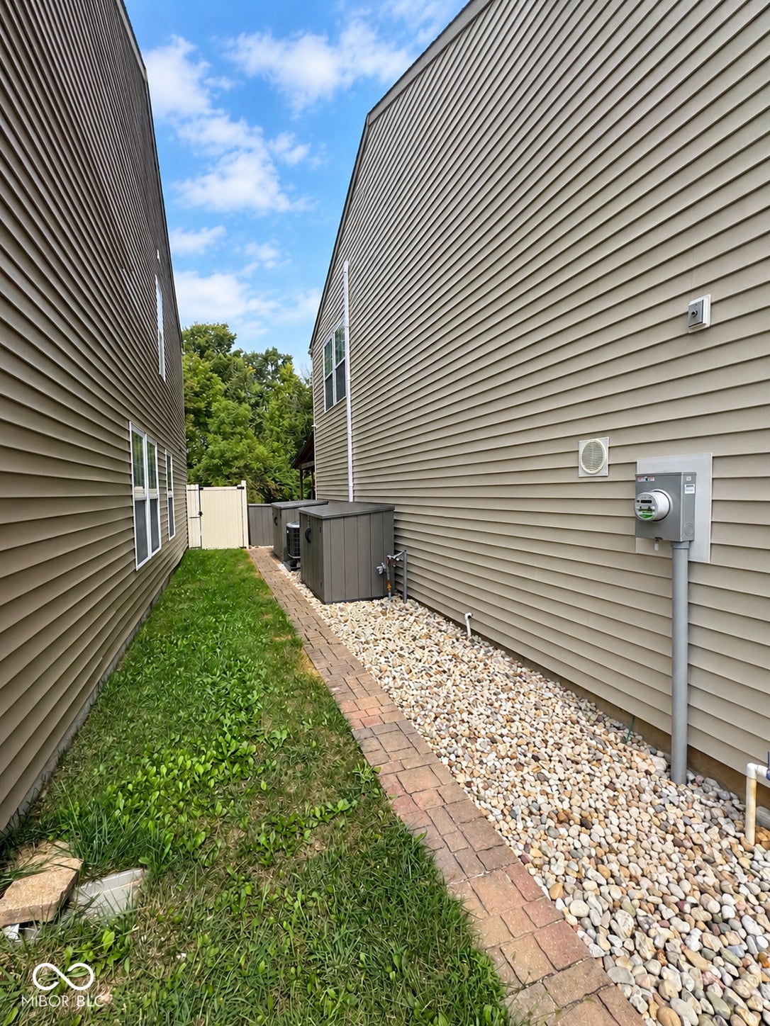 10934 Cyrus Drive, Indianapolis, IN 46231
