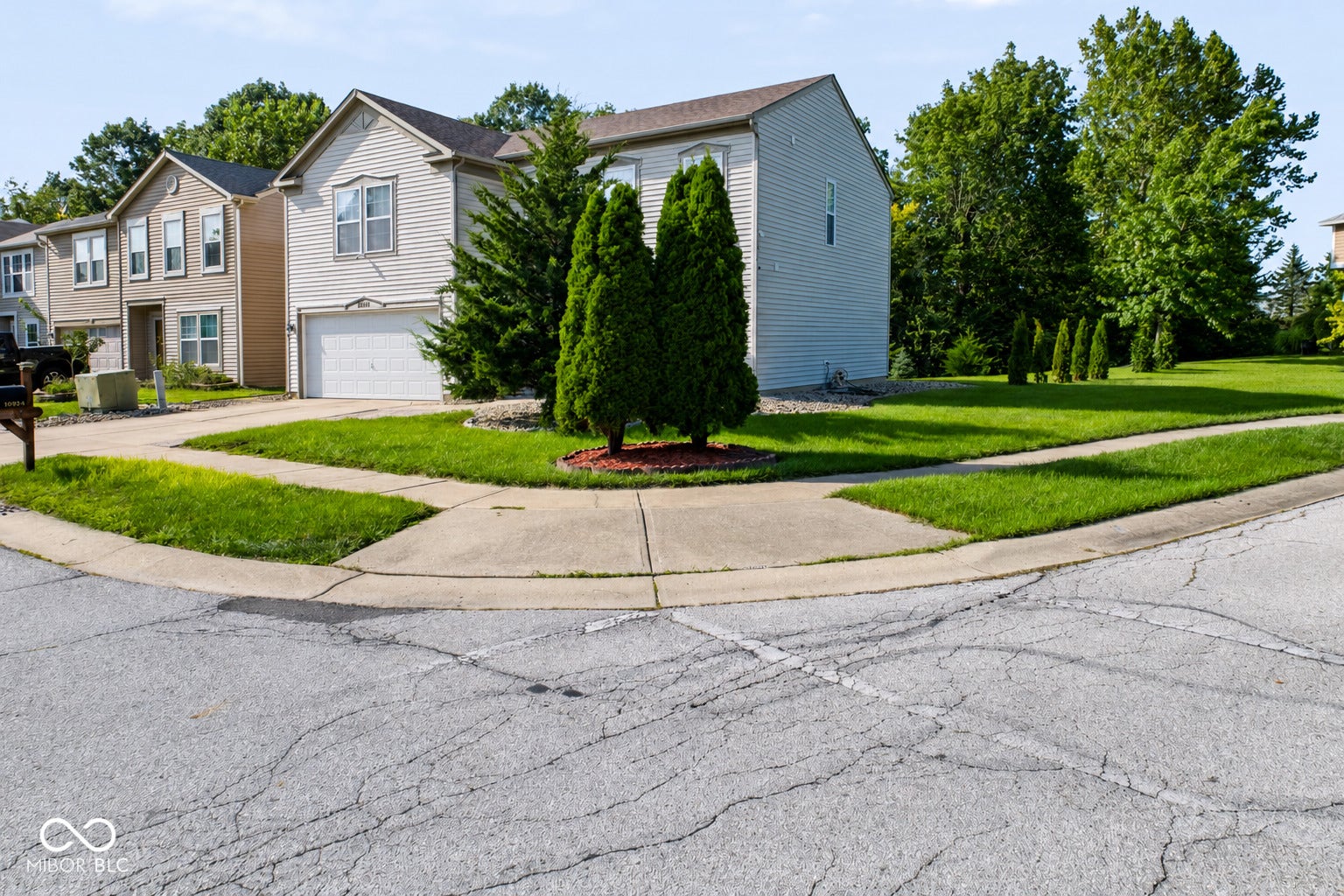 10934 Cyrus Drive, Indianapolis, IN 46231