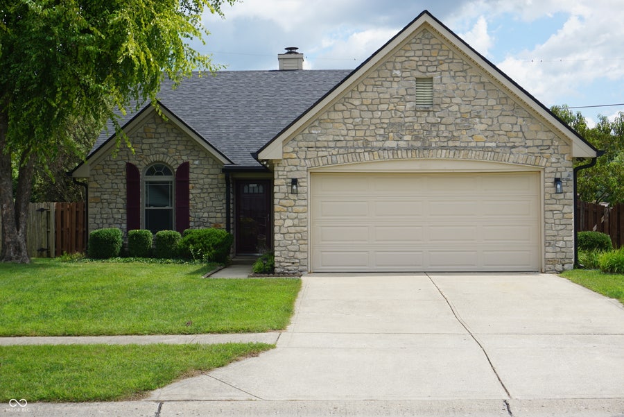 Property photo for 679 Redfox Court S, Greenwood, IN