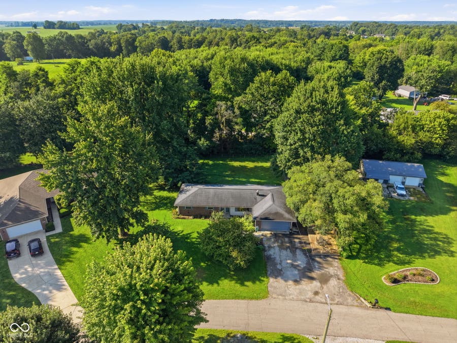 Property photo for 10 U Drive, Cloverdale, IN