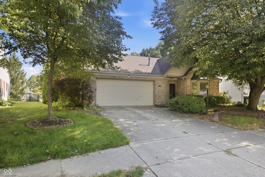 Property photo for 11538 Boone Drive, Indianapolis, IN