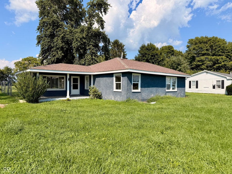 Property photo for 1370 E 225 S, Shelbyville, IN