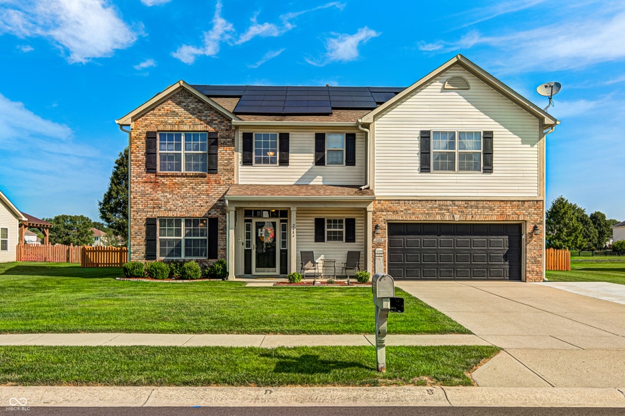 Property photo for 2484 Burgundy Way, Plainfield, IN