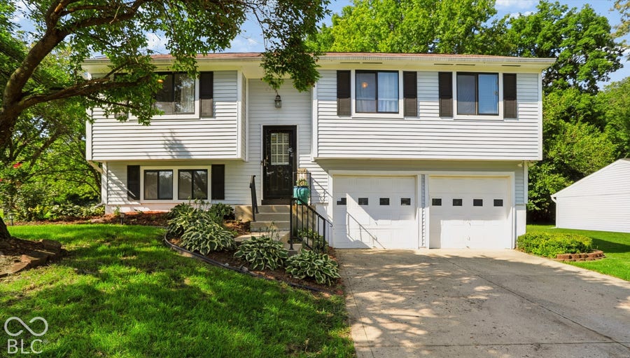 Property photo for 4152 Oil Creek Drive, Indianapolis, IN