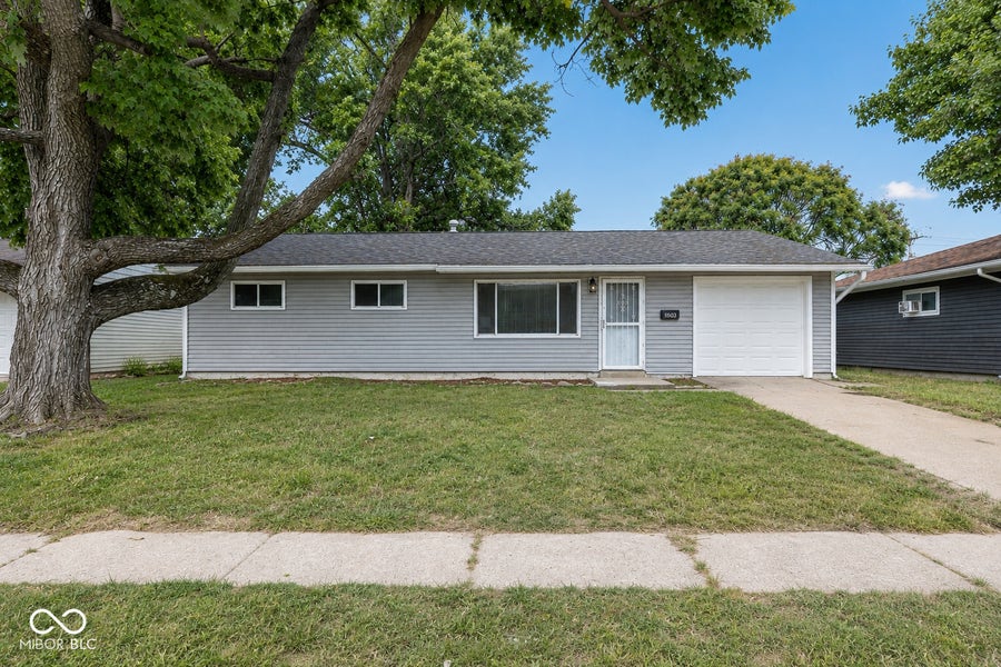 Property photo for 4608 Hollister Drive, Indianapolis, IN